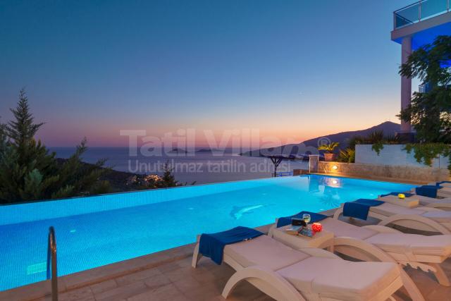 Villa Miller