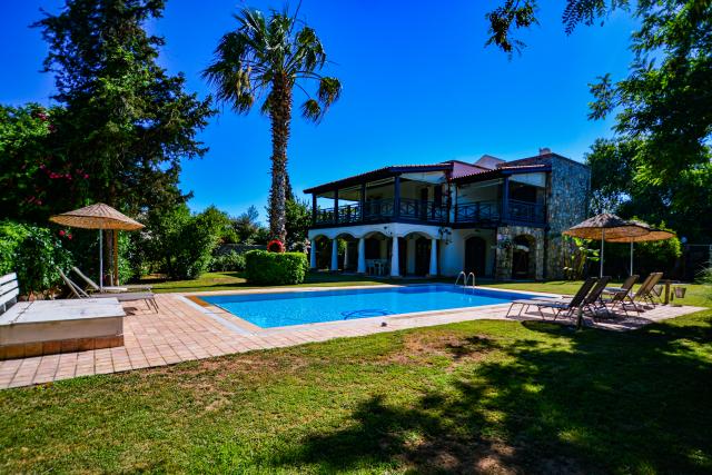 Villa Tulip
