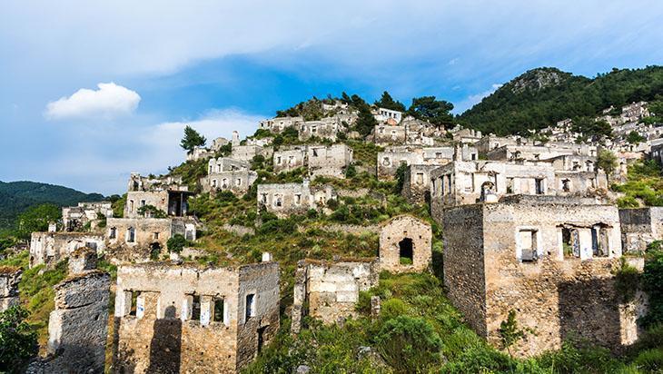 Terk edilmiş masal diyarı Kayaköy