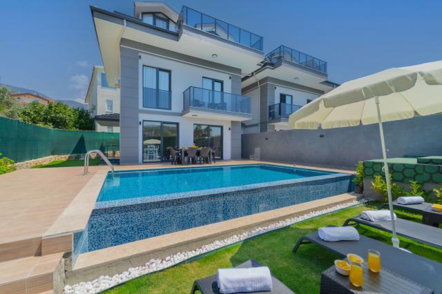 Villa Kazvin-1