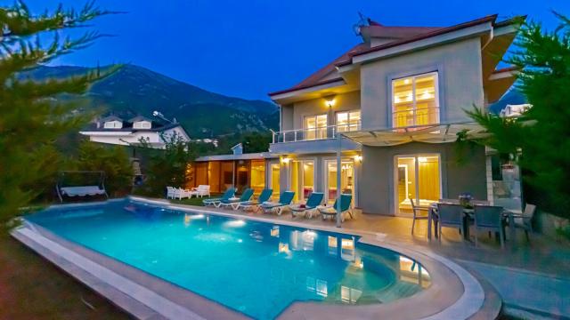 Villa Massa offer