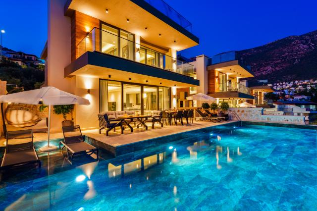 Villa Nyra