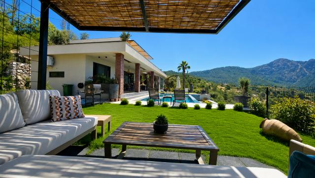 Villa Dolce offer