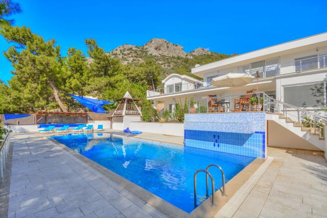 Villa Nirvana