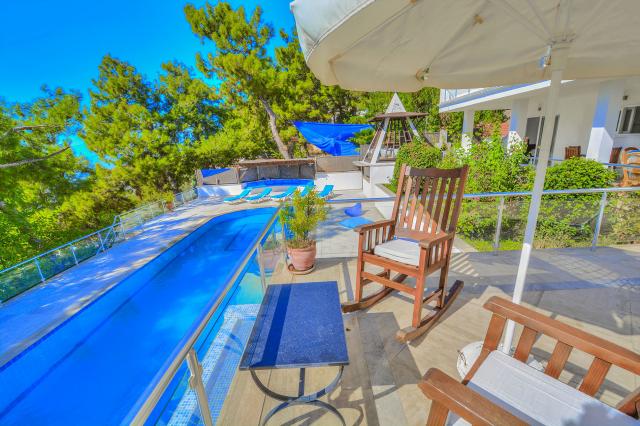 Villa Nirvana
