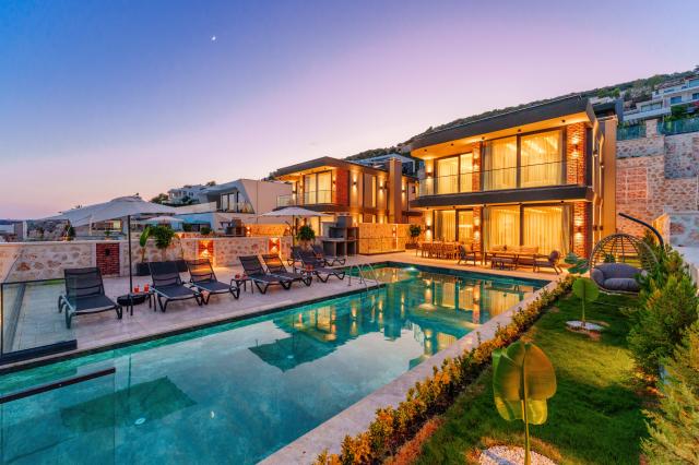 Villa More Than