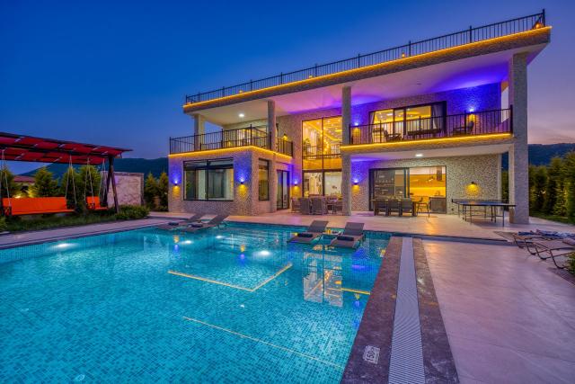 Villa Everest