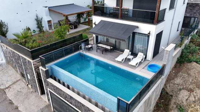 Villa Lavinya 2 